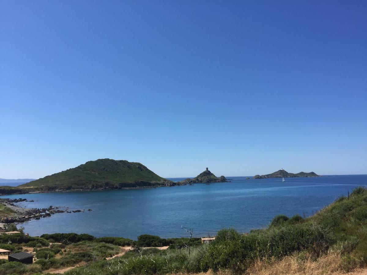 Ajaccio Magnifique T2 45M2 Neuf 5 Personnes Clim Wifi Stationnement Gratuit Centre Ville Plage A 300M Exterior foto