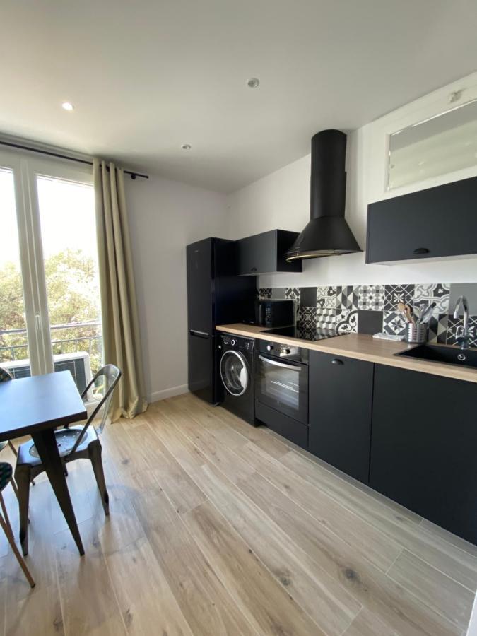 Ajaccio Magnifique T2 45M2 Neuf 5 Personnes Clim Wifi Stationnement Gratuit Centre Ville Plage A 300M Exterior foto